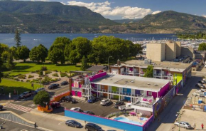 Гостиница Hotel Zed Kelowna  Келоуна